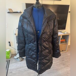 NILS Women's Elegant Black Puffer Coat